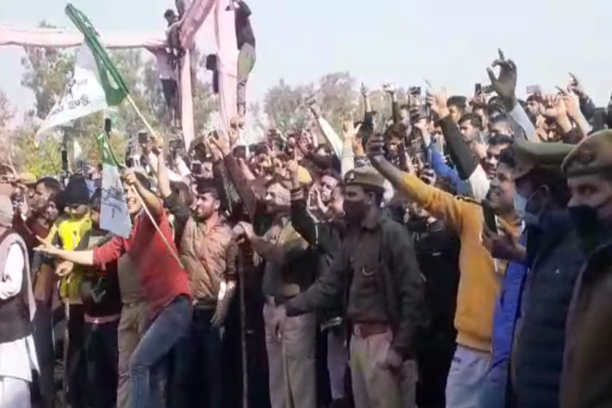 Singer Ajay Hooda is tempering his songs in the election environment