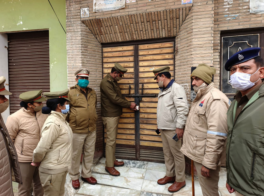 Baghpat Infamous Vicky house sealed 20 cases registered in five districts