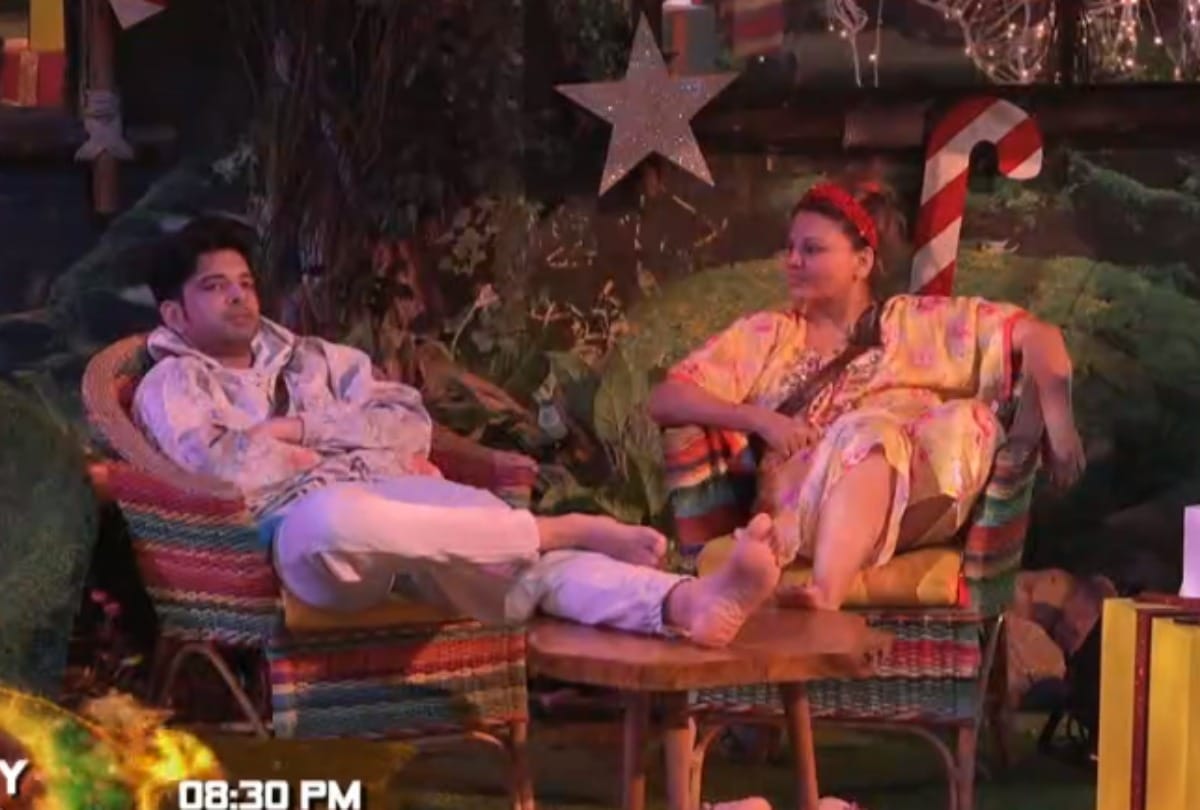 bigg boss 15 rakhi sawant give advice karan kundrra to get married to tejasswi prakash says don't break her heart
