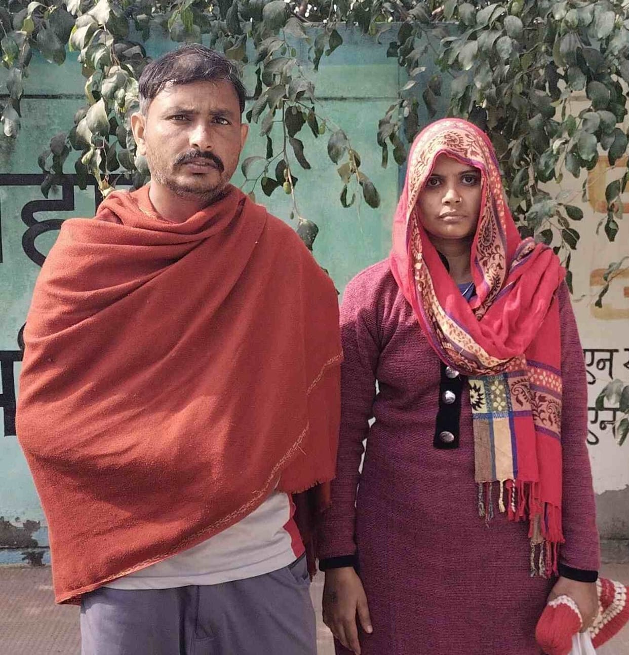 In Pillukheda, the officer of Food and Supplies Department has been accused of assault for raising the complaint of CM Window.