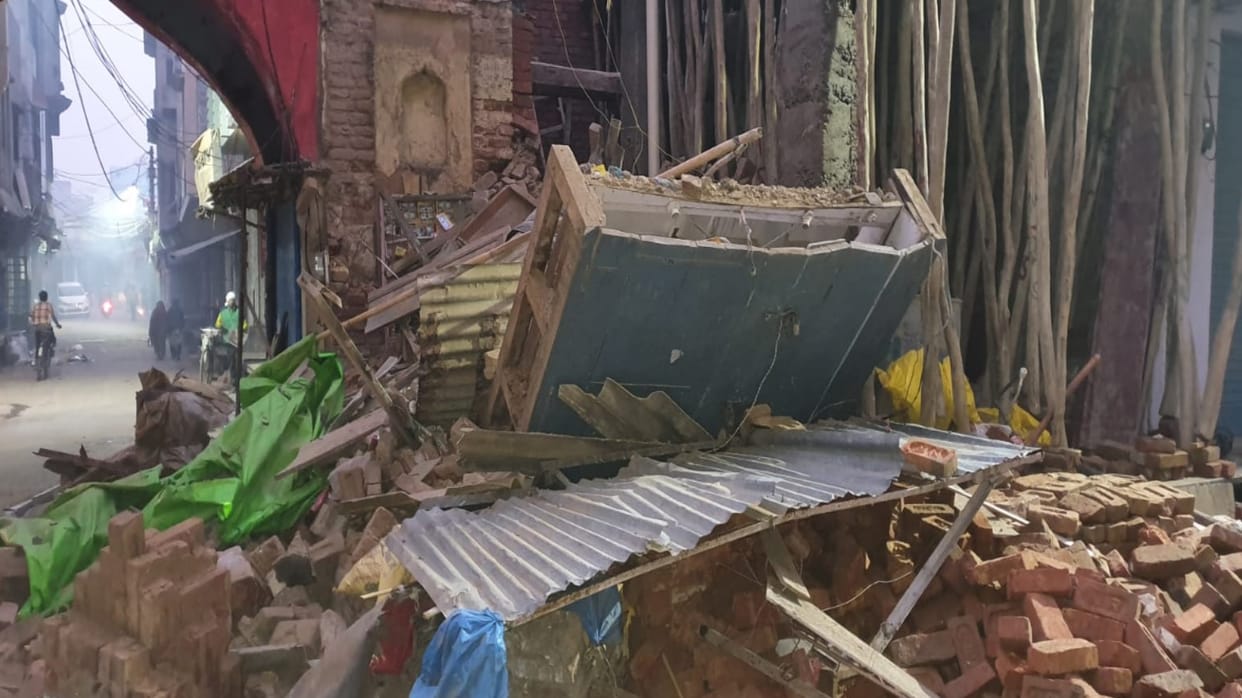 tobbaco trader's shop damaged