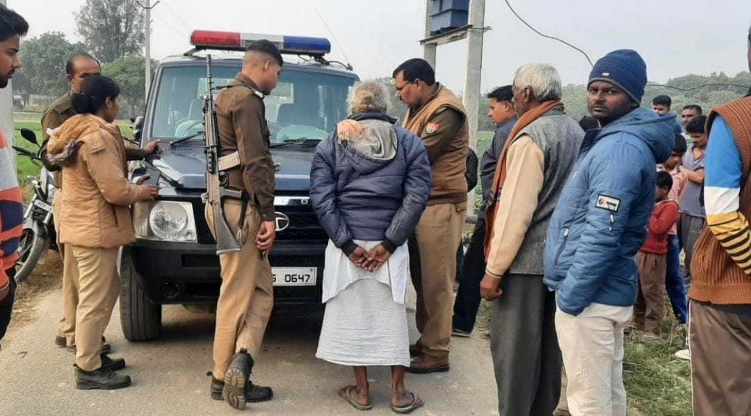 Robbed Rs 3.49 lakh from a businessman going home after withdrawing money from the bank