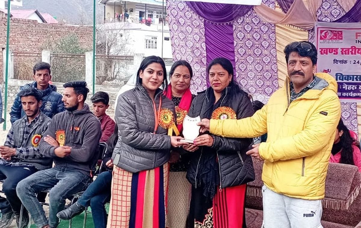 Amit and Akanksha topped the race