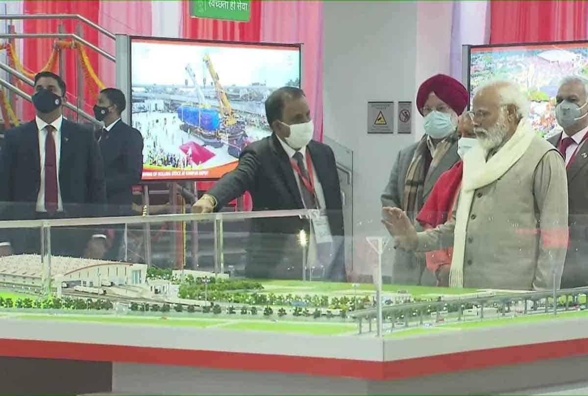 Modi gave the gift of Metro: Four metro train will run from 6 am, will be able to travel from IIT to Motijheel