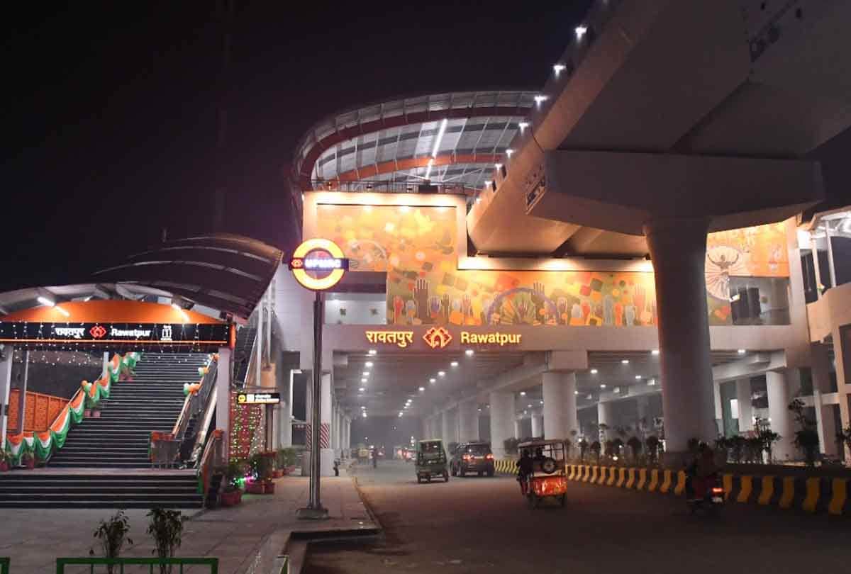 Modi gave the gift of Metro: Four metro train will run from 6 am, will be able to travel from IIT to Motijheel