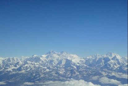 पिघल रहा हिमालय का ग्लेशियर