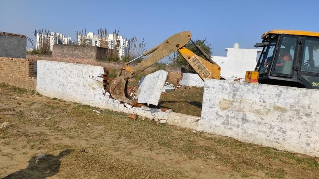 JCB run on three illegal colonies being developed in 15 acres
