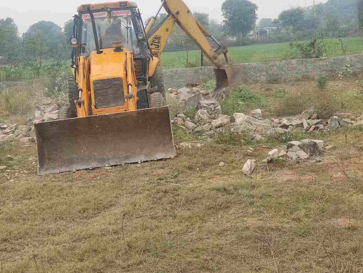 Construction demolished in illegal colony being developed in 2 acres