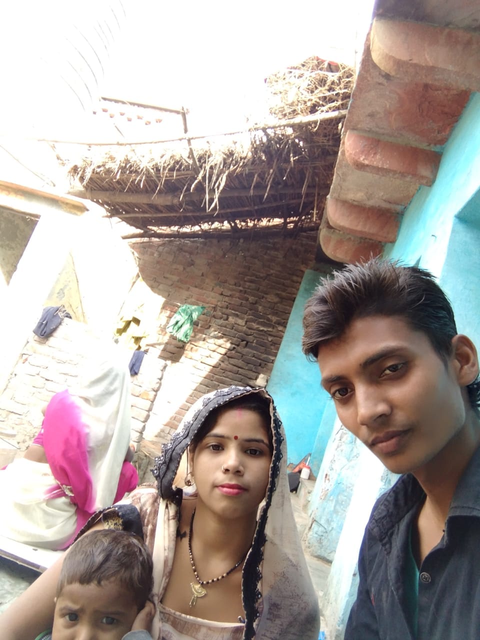 The married woman jumped in the puddle, the husband who went to save her also drowned