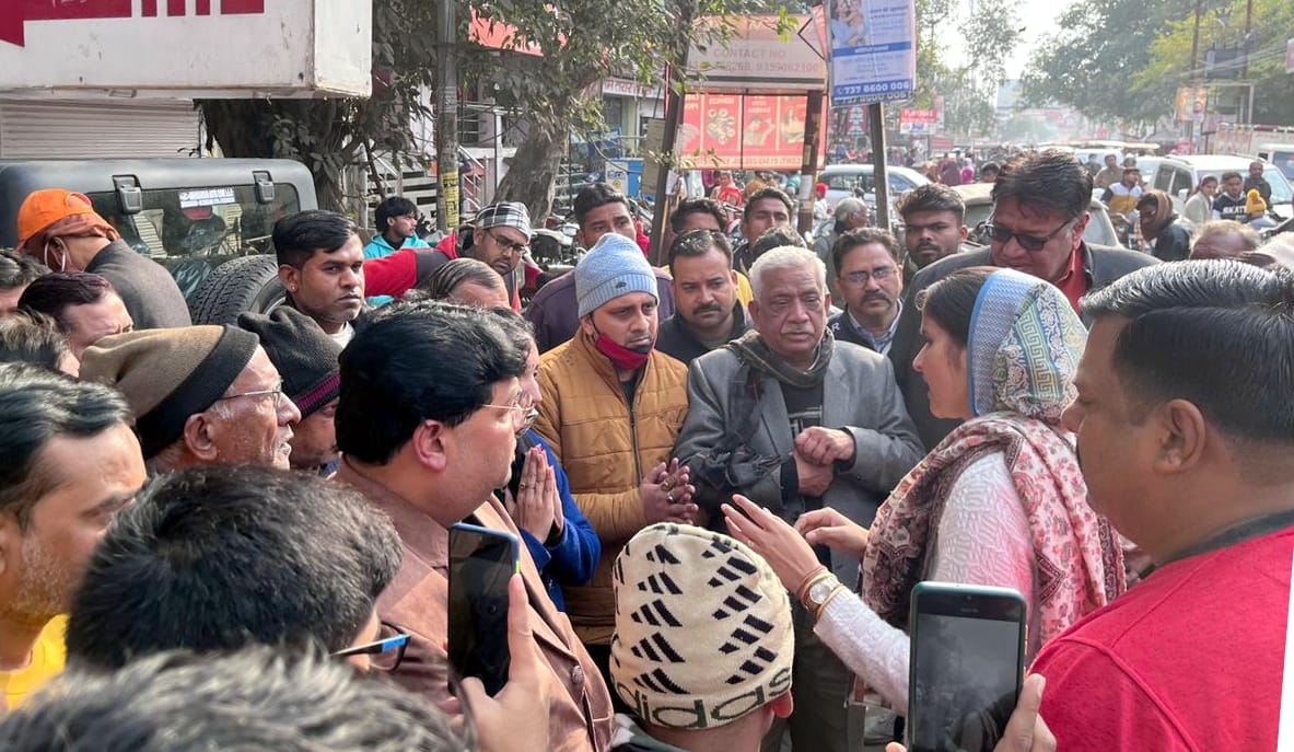 Uproar over tenants to vacate shops