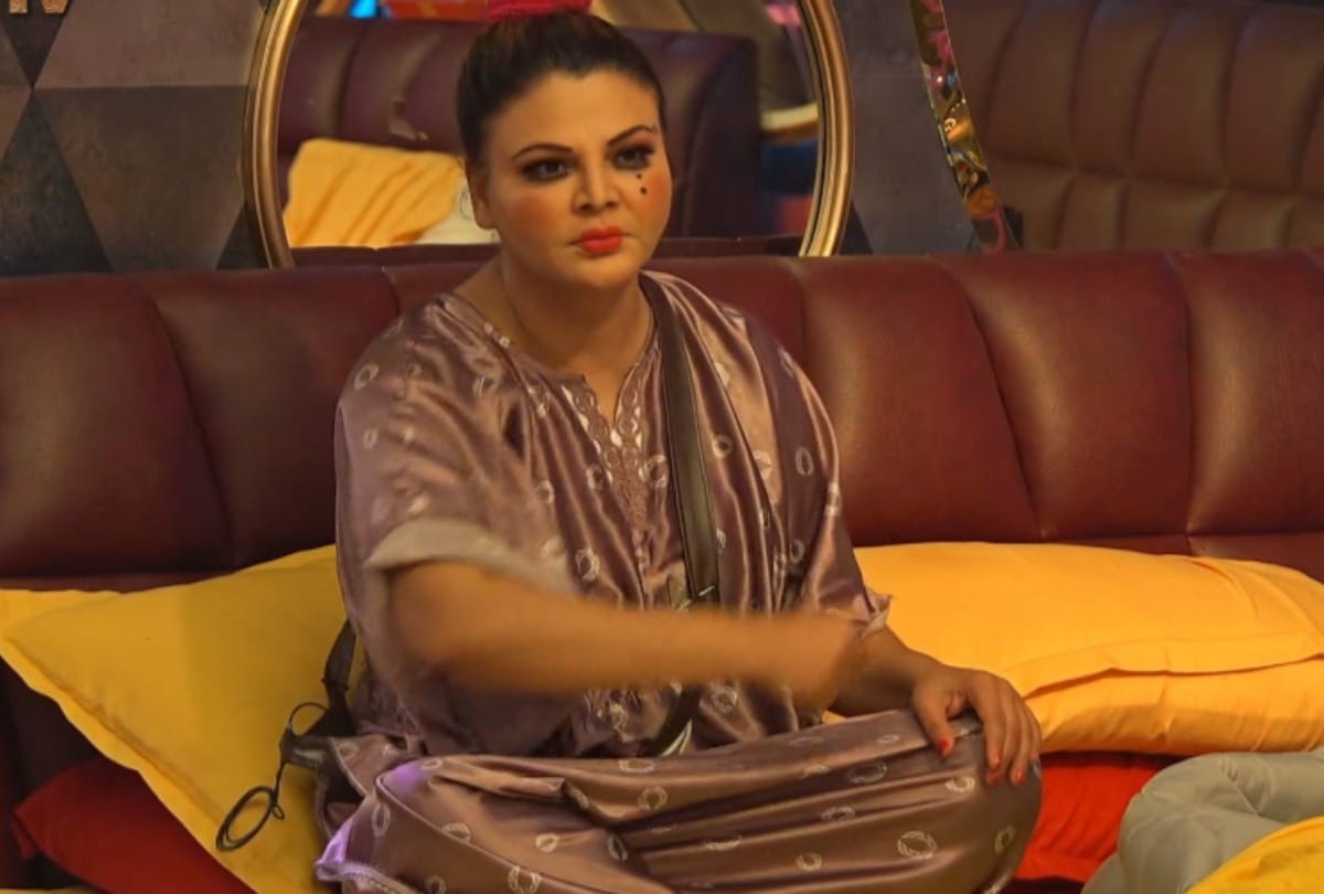 Bigg Boss 15 Rakhi Sawant and Devoleena Bhattacharjee fight fiercely before the mid week elimination task