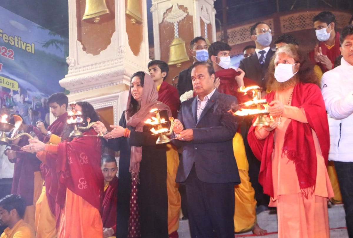 Assam Chief Minister Himanta Biswa Sarma reached Parmarth Niketan Rishikesh