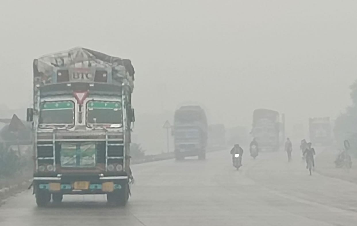 fathepur news,Fog-covered district, cold weather too harsh
