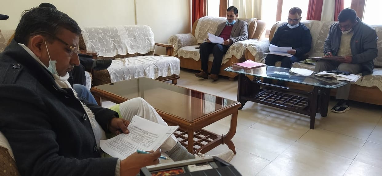 do all work with quality and in time  said  ministers  rajender garg in bharadi