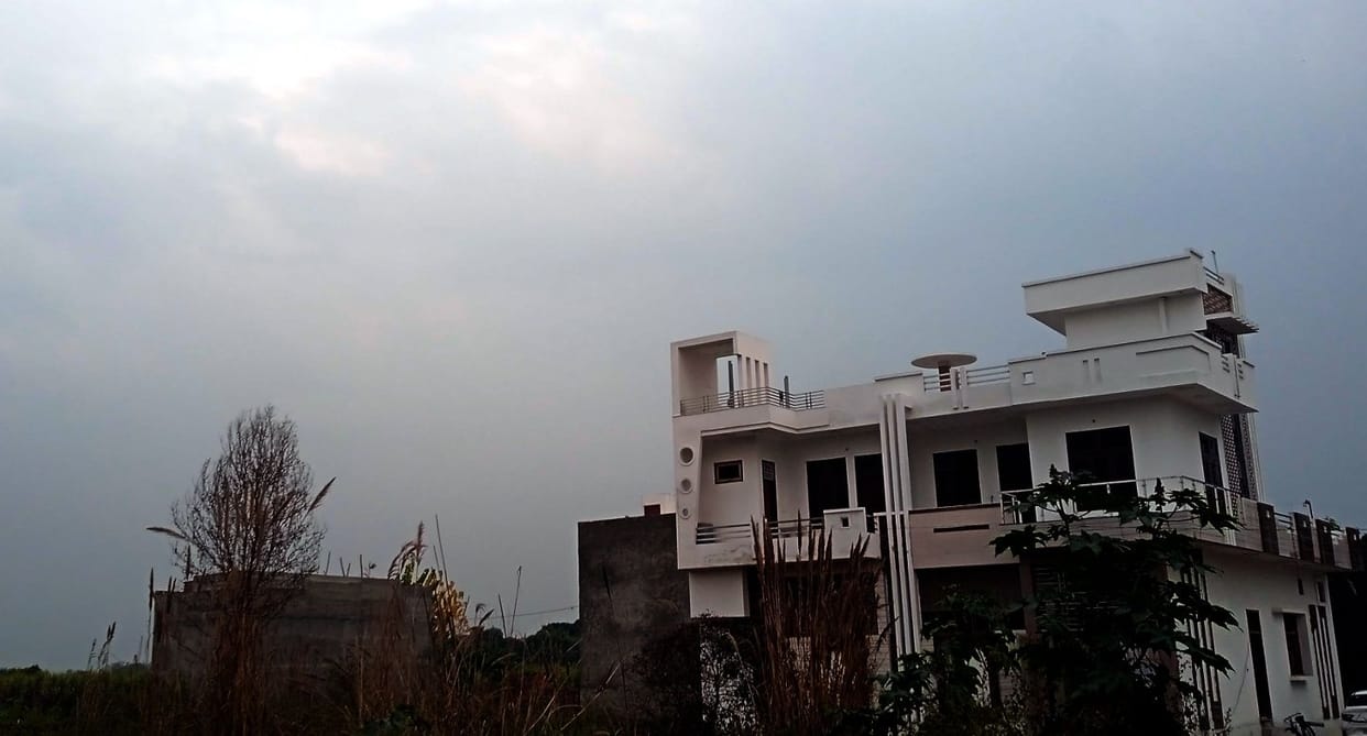 Cloudy all day, cold wave in the evening, drizzle