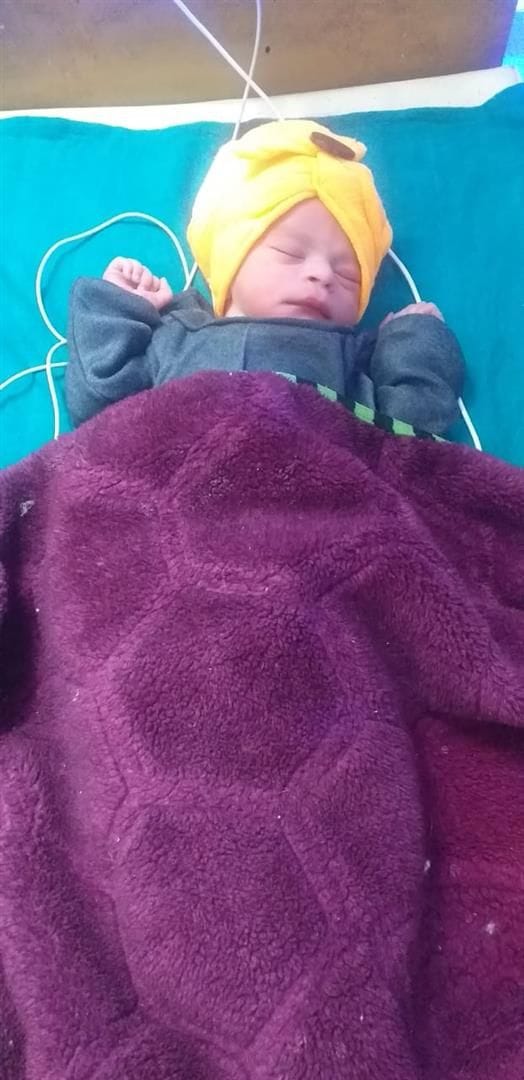 Hathras: Newborn girl found in abandoned condition
