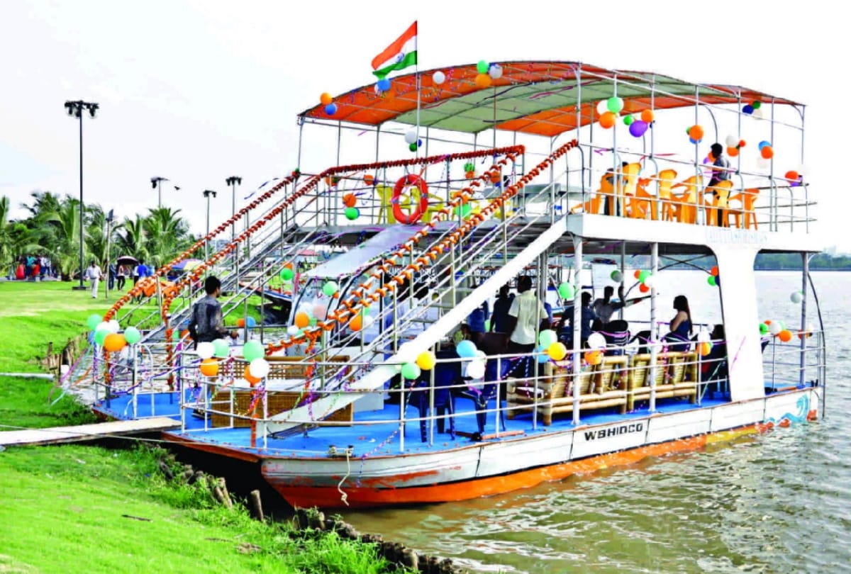 Double decker and luxury special boat will be run for birthday and engagement celebrations in Ramgarhtal