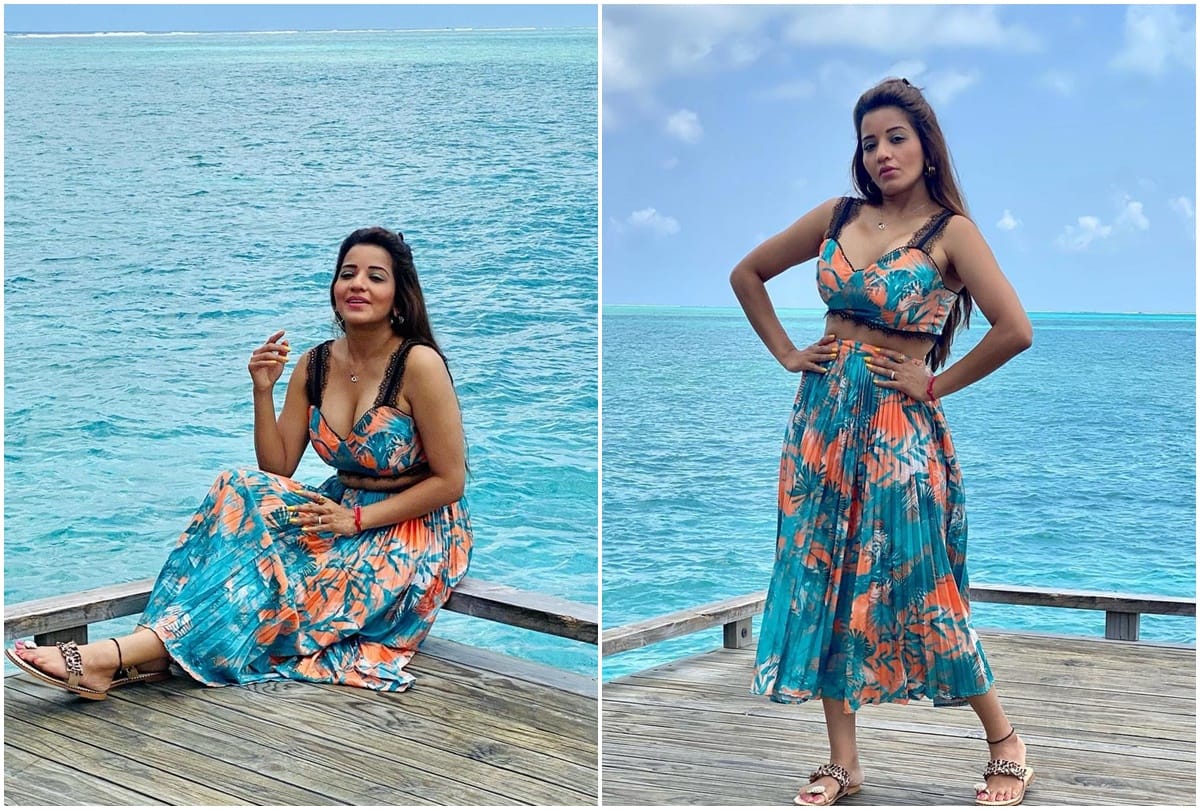 Bhojpuri: Monalisa said goodbye to the year 2021 in a hot style shared a special note by sharing bold pictures