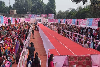 Priyanka Gandhi Visit Today in firozabad up for womans rally shakti: Congress Priyanka Ganndhi Talks With Women In Sirsaganj Area