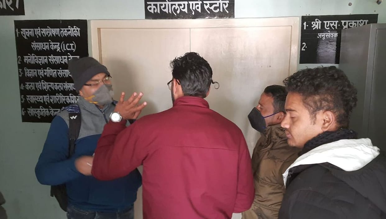 Hangama in LSM Collage Pithauragarh