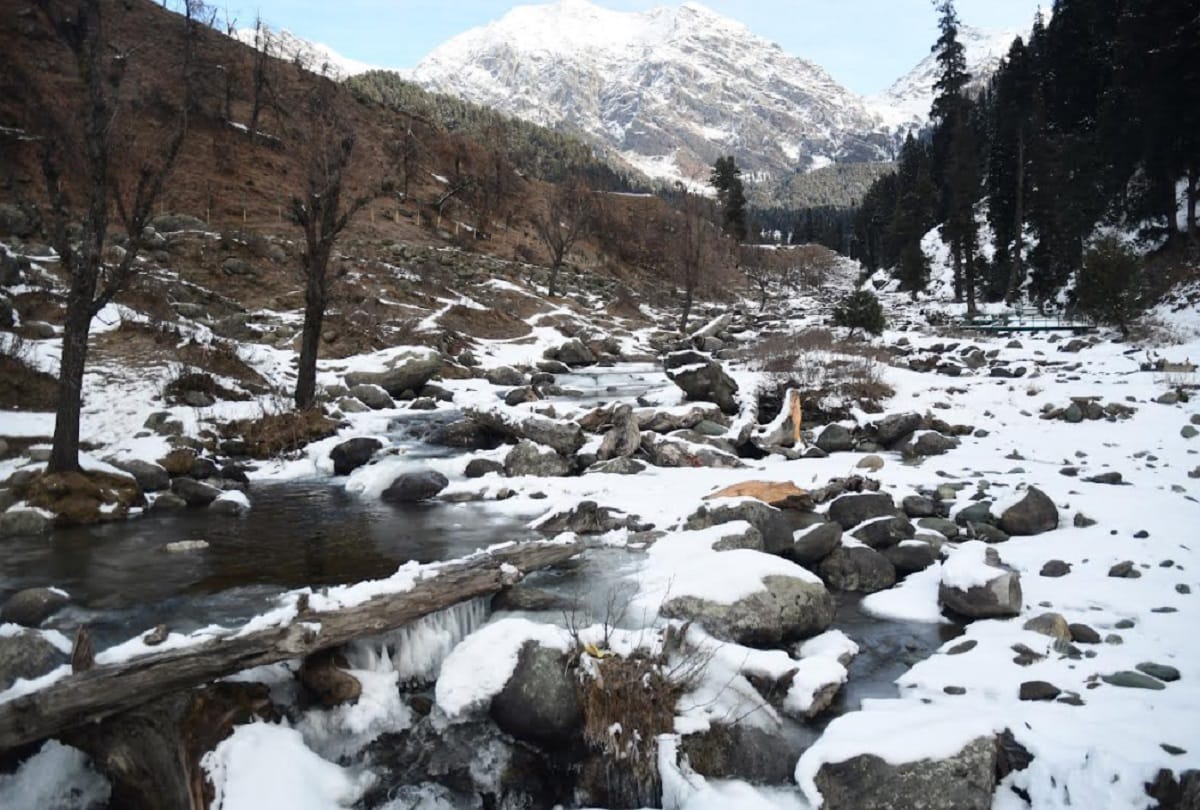 Jammu Kashmir Snowfall: The Mountains Of The Valley Covered With A White Sheet Of Snow, See These Beautiful Pictures