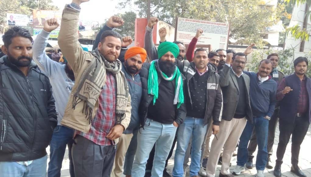 Protest against tampering, objectionable remarks on pictures of great men on Facebook