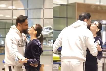 Bigg Boss Fame Shefali Jariwala And Parag Tyagi Liplock Moment Airport  Watch Video - Entertainment News: Amar Ujala - Video:एयरपोर्ट पर ही पति संग  लिप लॉक करने लगीं शेफाली जरीवाला, देखते ही