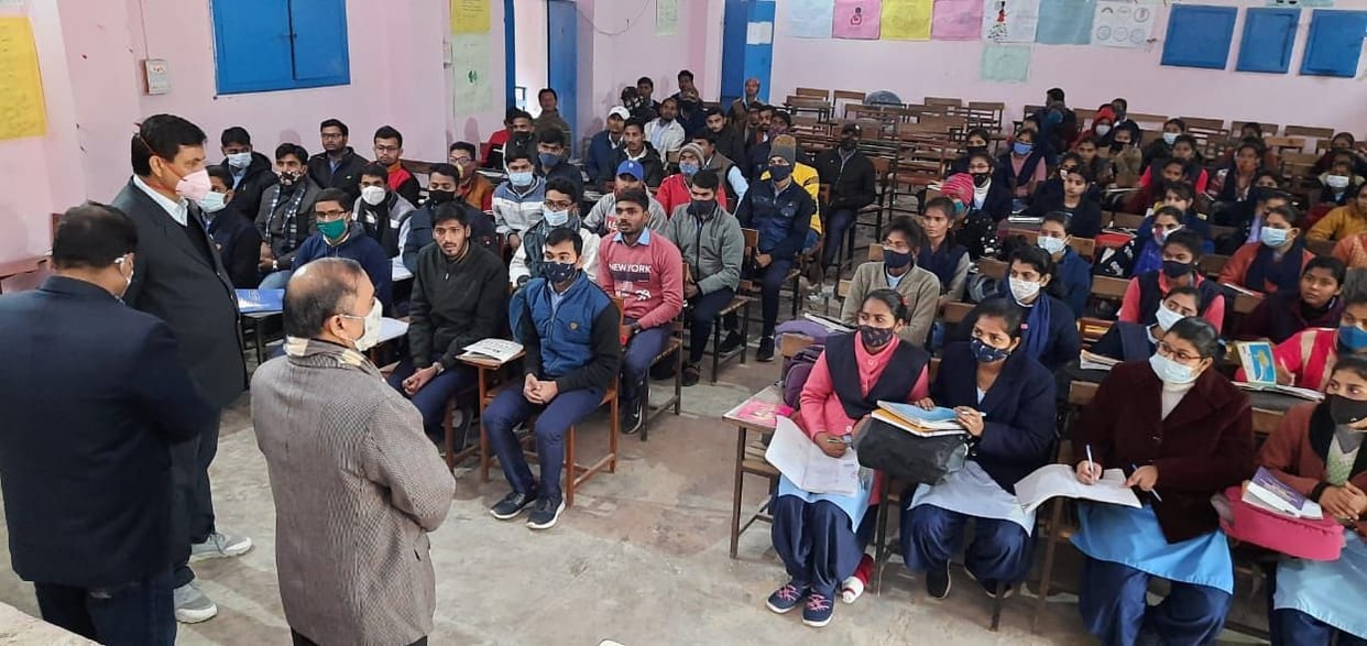 Nodal officer angry, found flaws in the maintenance of books