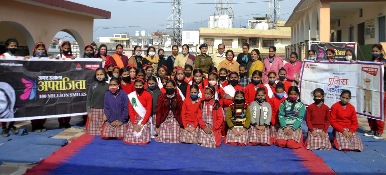 Move ahead by adopting discipline in life from childhood: Meenakshi