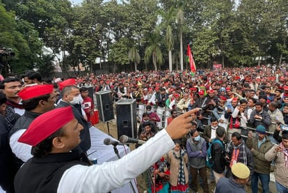 up election 2022 kannauj it raid samajwadi perfume businessman pushpraj jain sp akhilesh yadav press conference today know what political move has been done by the SP chief through this?