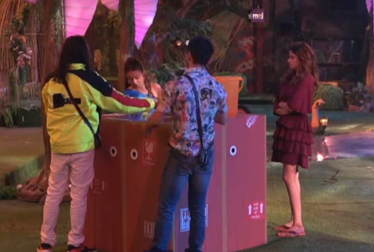 bigg boss 15 pratik sehajpal and devoleena bhattacharjee friendship over because of abhijeet bichukale know details