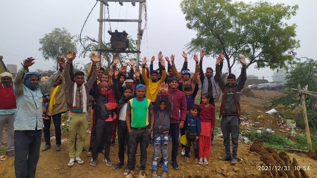 hangama,bijli,public