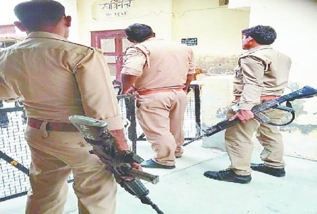 UP News: Crime Branch of Haryana has raid in Meerut and and a trader arrested