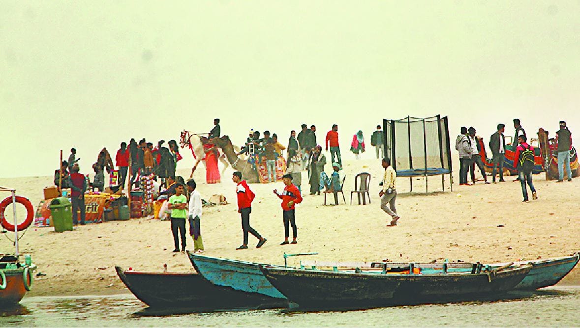 corona varanasi update today covid restrictions new rules in banaras lockdown ganga ghat read corona guidelines