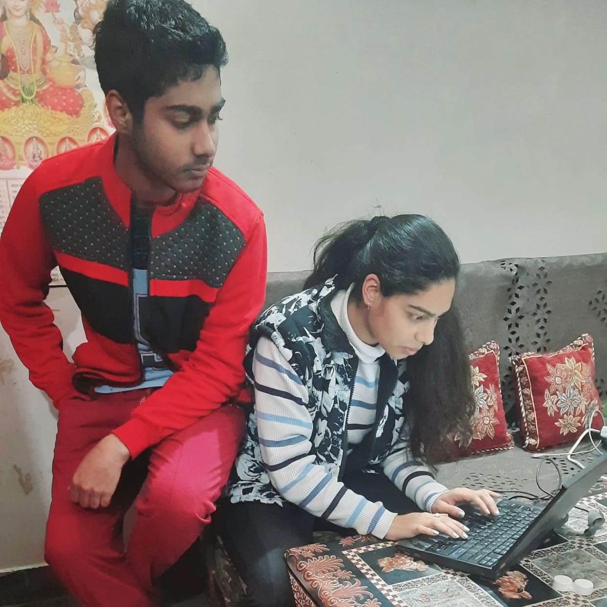 hapur news