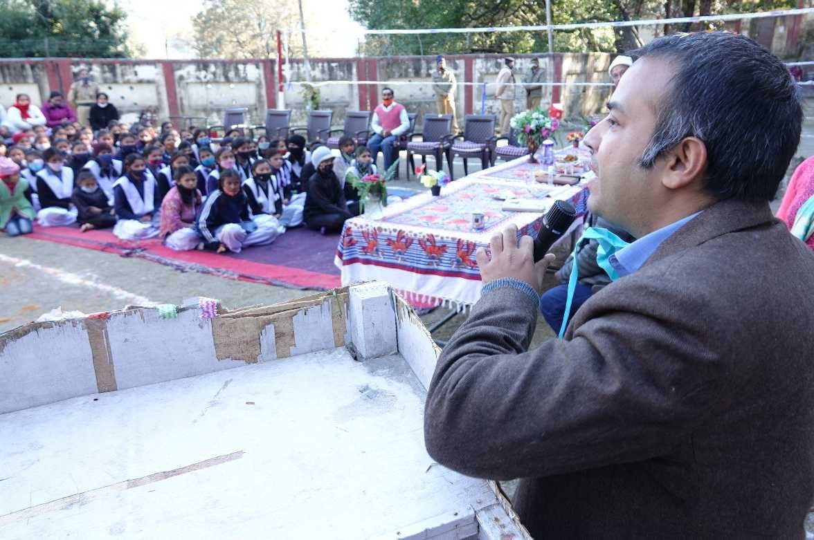 DM in Kasturaba School Kapkot