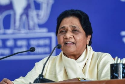 UP Election 2022 Mayawati Staying Away from Rally Meeting and Rhetoric BSP Political Points
