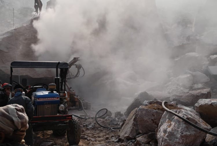 Rescue work continues after accident during mining in Bhiwani of Haryana