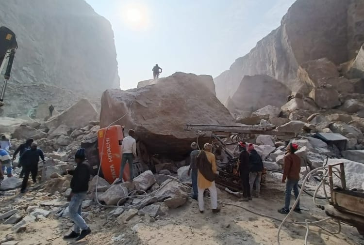 Pictures of Rescue Work in Bhiwani Mining Accident