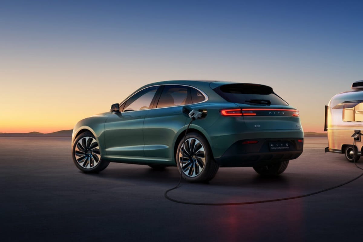 huawei electric car Huawei Launches AIOT M5 Hybrid SUV in China as plug-in hybrid car electric vehicles