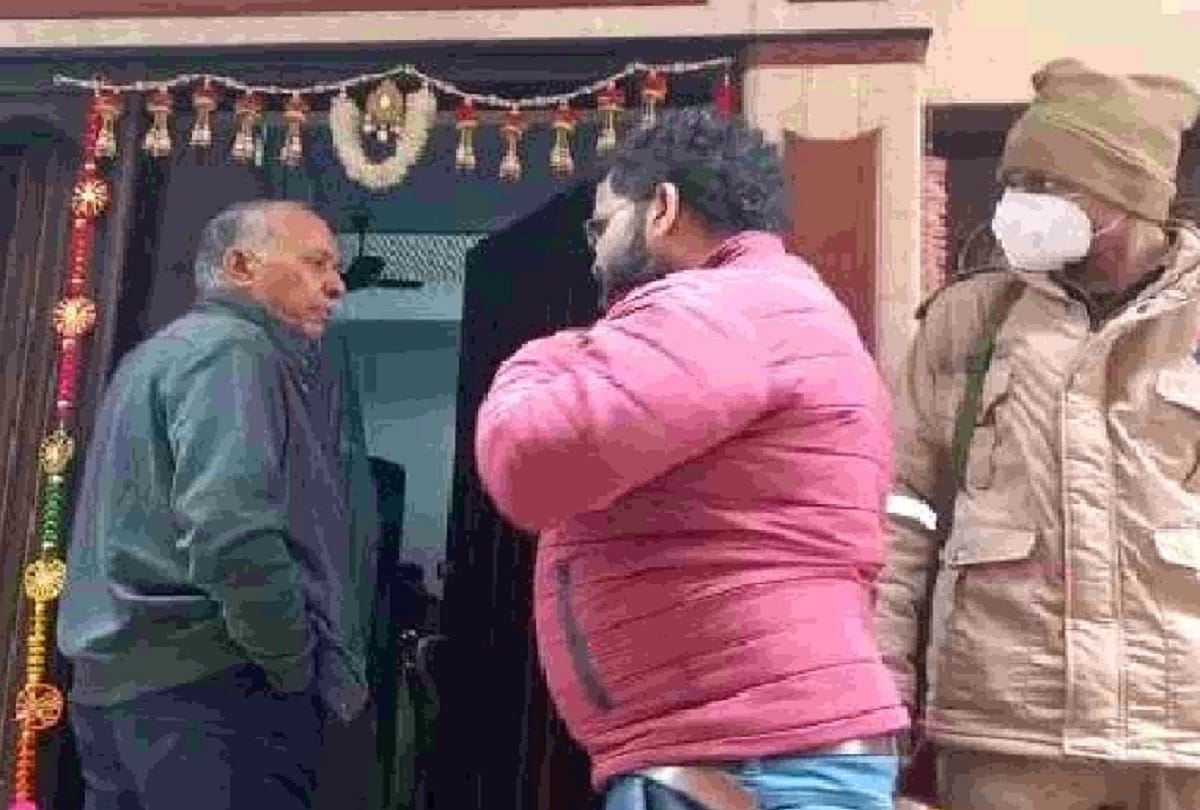 Income tax raid ends Akhilesh Yadav close Pumpi Jain and perfume merchant fojan