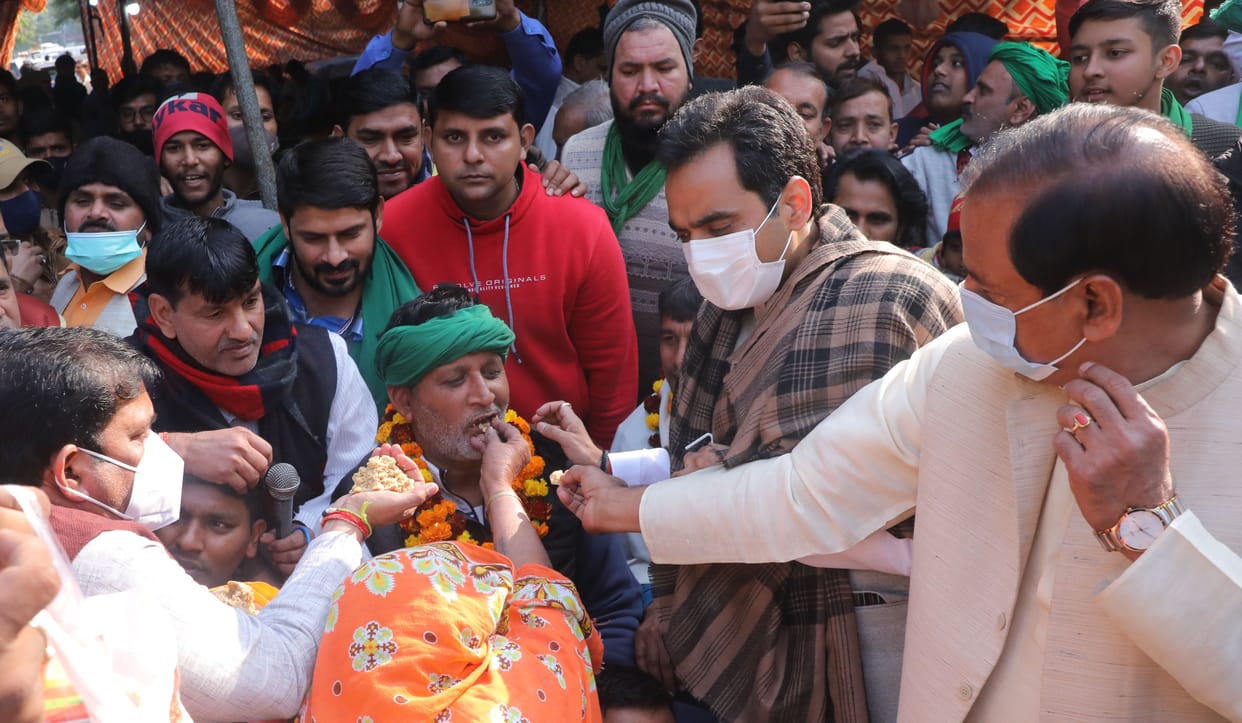 Noida Authority accepted many demands, farmers' strike ended