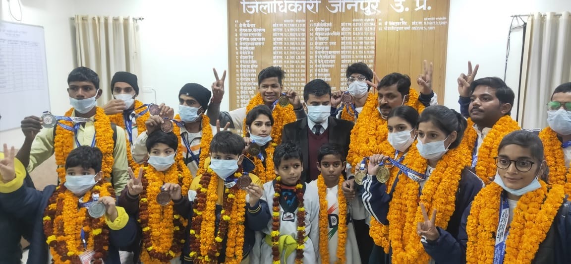 13 medals to the district in Indo Nepal International Taekwondo