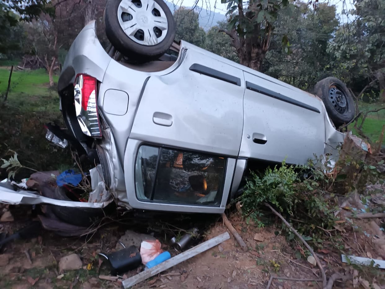 One killed, six injured in road accident