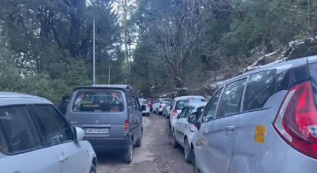 All day long jam on Auli road
