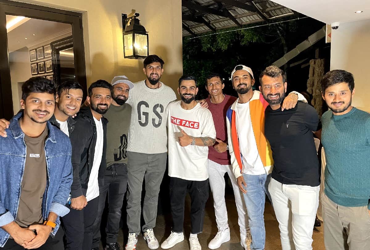 Virat Kohli celebrated new year with wife Anushka Sharma and teammates