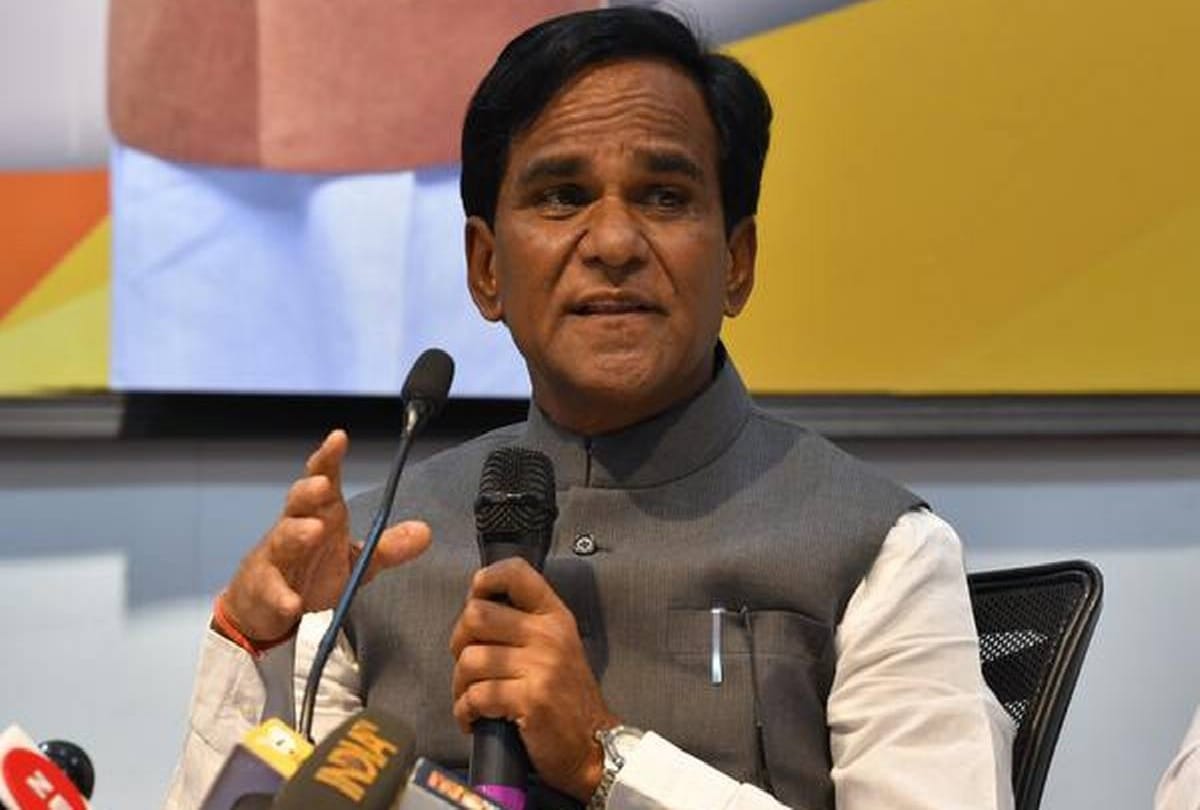 Maharashtra: BJP leaders being targeted with fake cases, Union Minister Danves question - CM sick and Home Minister missing, whom to talk to?