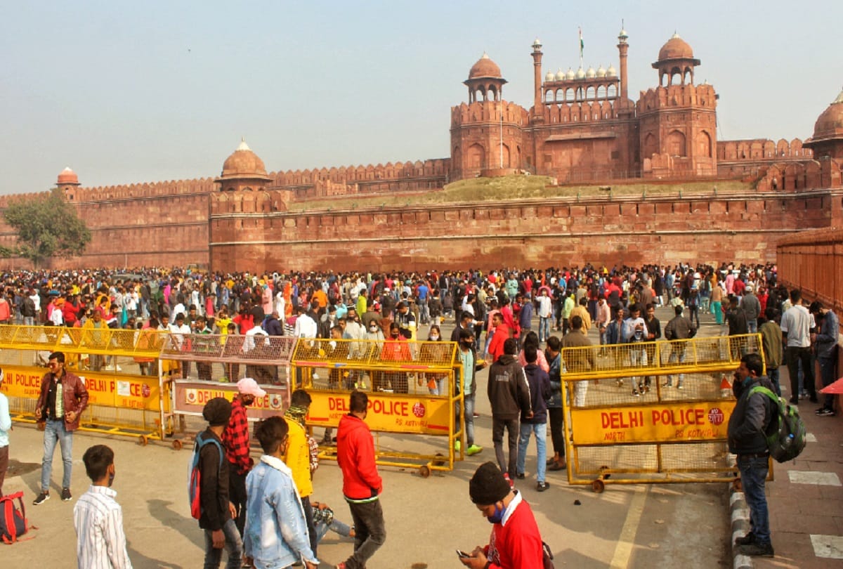 delhi weather forecast update today: Cold weather in the capital