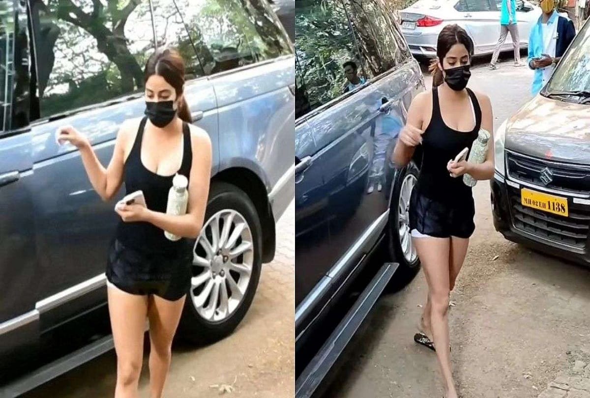 Janhvi Kapoor rushes to gym asks paparazzi to wait for pictures