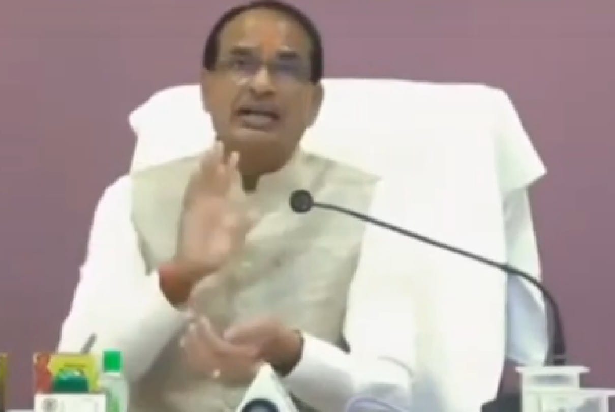 MP Crisis Management meeting: Chief Minister said – not wearing a mask is a social crime, CM angry over lack of vaccination in eight districts